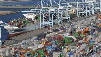 Vênh số liệu, Việt Nam xuất siêu hay nhập siêu tháng 1?